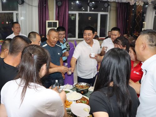 ���Ε��h�Ľ�(j��ng)����Ƭ